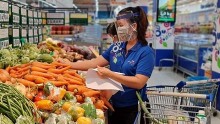 TP HCM: Giá thực phẩm giảm mạnh, có loại giảm tới 50% so với thời điểm giãn cách xã hội TP HCM: Giá thực phẩm giảm mạnh, có loại giảm tới 50% so với thời điểm giãn cách xã hội