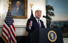 Donald Trump bất ngờ rớt khỏi danh sách 400 người giàu nhất nước Mỹ sau 25 năm Donald Trump bất ngờ rớt khỏi danh sách 400 người giàu nhất nước Mỹ sau 25 năm