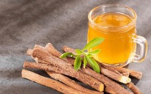 Bột cam thảo là gì? Công dụng và cách sử dụng bột cam thảo hiệu quả Bột cam thảo là gì? Công dụng và cách sử dụng bột cam thảo hiệu quả