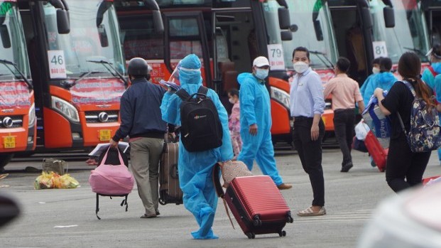 Bộ GTVT ban hành quy định: Không bắt buộc xét nghiệm y tế với người đi xe khách Bộ GTVT ban hành quy định: Không bắt buộc xét nghiệm y tế với người đi xe khách