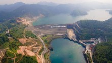 Tạm dừng thi công công trình nhà máy thủy điện Hòa Bình mở rộng