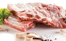 Giá lợn hơi ngày 15/11 đi ngang, giá thịt lợn vẫn chưa được 'căn chỉnh'