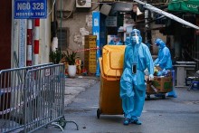 CDC Hà Nội khẳng định thành phố sẽ không giãn cách trên diện rộng dù số ca Covid-19 tăng cao