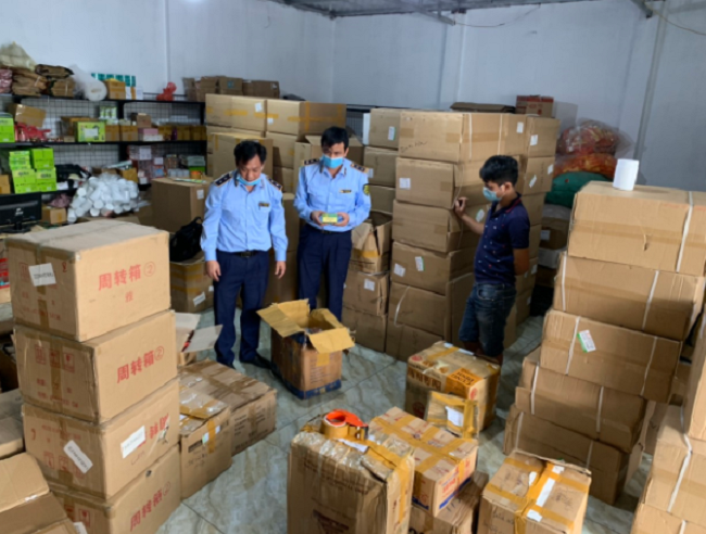 Thu giữ trên 2.000 sản phẩm mỹ phẩm vi phạm tại Vĩnh Phúc