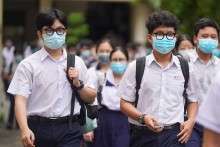 Hà Nội: Học sinh THPT trở lại trường từ 6/12