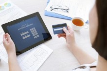 Người dân có thể mở thẻ ngân hàng bằng hình thức online từ 1/1/2022,