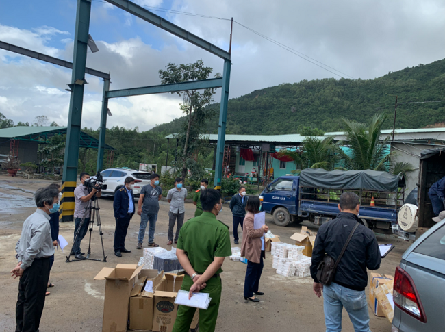 Bình Định: Tiêu hủy 40.000 bao thuốc lá nhập lậu