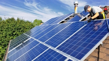 Hà Nội chốt giá mua điện mặt trời mái nhà năm 2021