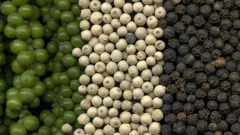 Giá hồ tiêu hôm nay 2/2: Tiếp tục duy trì ở mức ổn định