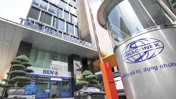 Giám đốc Ban Tài chính – Kế toán Vinaconex muốn bán sạch 15.626 cổ phiếu