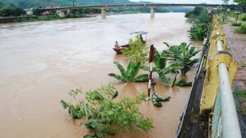 Cảnh báo nguy cơ sạt lở do lũ trên các sông tại Quảng Ngãi lên nhanh