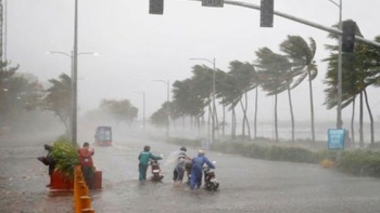 Cảnh báo nguy hiểm từ bão số 9 sắp vào biển Đông