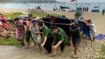 Khẩn trương ứng phó với bão số 9 sắp vào bờ