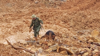 Tạm dừng tìm kiếm nạn nhân tại Rào Trăng 3 từ 15h chiều nay