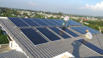 Quảng Bình đã lắp đặt hơn 330 dự án điện mặt trời mái nhà