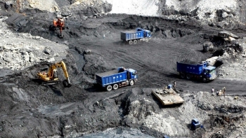 Than tồn kho, giá nhập khẩu thấp và vấn đề an ninh năng lượng