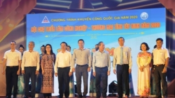 Đang diễn ra Hội chợ triển lãm Công nghiệp - Thương mại Tây Ninh