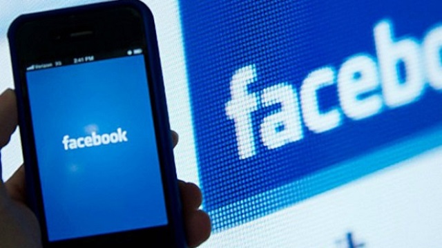 Facebook trợ cấp cho c&aacute;c doanh nghiệp nhỏ gặp kh&oacute; khăn trong m&ugrave;a dịch Ảnh: AFP