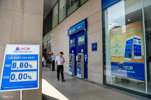 Lãi suất tiền gửi hiện nay đã giảm đáng kể so với cuối năm 2019