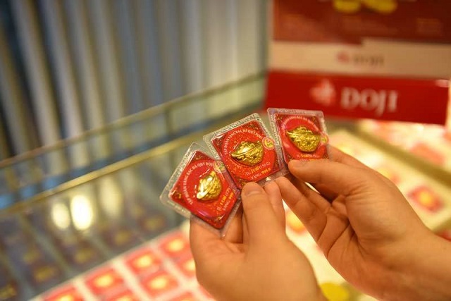 gi&aacute; v&agrave;ng h&ocirc;m nay tăng vọt