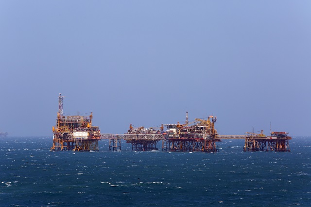 Giàn khoan dầu Công nghệ trung tâm số 2 mỏ Bạch Hổ