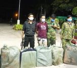 Hàng giả, hàng nhái: Liên tiếp bắt giữ 2 vụ vận chuyển thuốc lá ngoại nhập lậu tại Kiên Giang Hàng giả, hàng nhái: Liên tiếp bắt giữ 2 vụ vận chuyển thuốc lá ngoại nhập lậu tại Kiên Giang