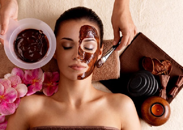 Bã cà phê có thể giúp làm đẹp, cải thiện làn da của chị em phụ nữ