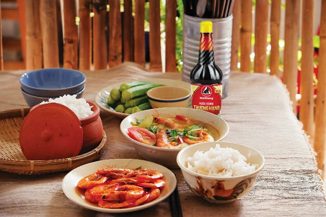 Duy tr&igrave; chiến lược giữ vững hương vị truyền thống l&agrave; yếu tố để thương hiệu nước tương Nam Dương giữ vững chỗ đứng niềm tin trong l&ograve;ng người ti&ecirc;u d&ugrave;ng