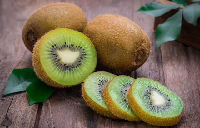 Ăn Kiwi rất tốt cho người huyết &aacute;p cao
