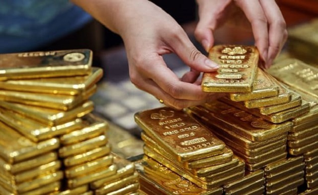 Gi&aacute; v&agrave;ng thế giới h&ocirc;m nay đảo chiều giảm nhẹ