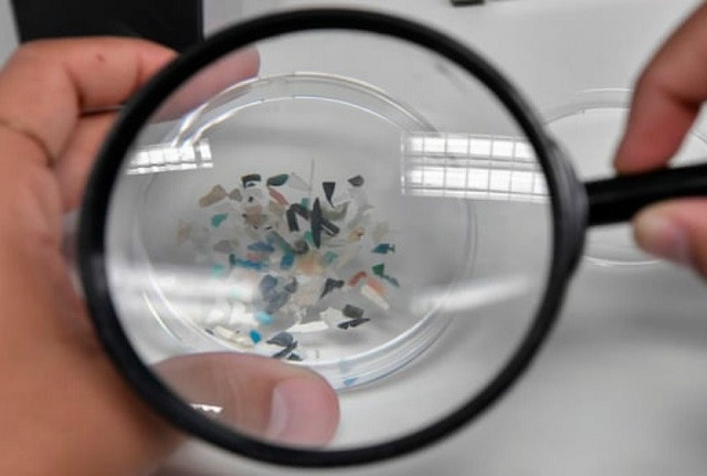 Các nhà khoa học cho biết, ô nhiễm vi nhựa đại dương cao hơn ước tính