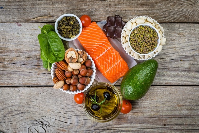 Chế độ dinh dưỡng trong thời k&igrave; m&atilde;n kinh