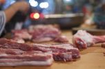 Giá thịt hôm nay 23/6: Lợn hơi xuống thấp nhất trong vòng 2 tháng