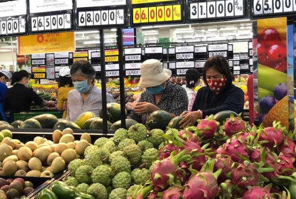 Th&aacute;ng 8, tổng mức b&aacute;n lẻ v&agrave; dịch vụ ti&ecirc;u d&ugrave;ng c&oacute; xu hướng giảm