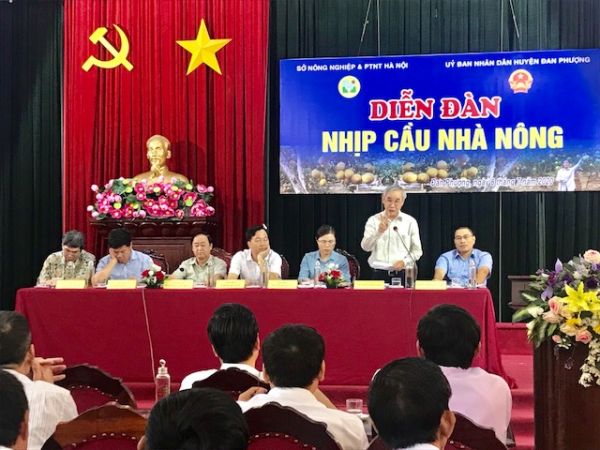 Hà Nội tổ chức diễn đàn 'Nhịp cầu nhà nông' Hà Nội tổ chức diễn đàn 'Nhịp cầu nhà nông'