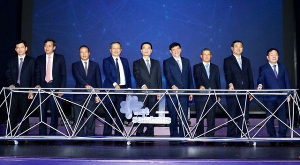 Khởi động cuộc thi Tìm kiếm giải pháp chuyển đổi số Việt Nam Khởi động cuộc thi Tìm kiếm giải pháp chuyển đổi số Việt Nam