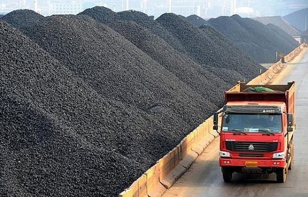 Giá than thế giới giảm 20% trong nửa đầu năm 2020