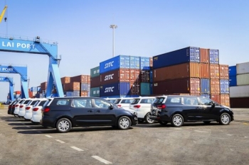 THACO tiếp tục xuất khẩu xe du lịch sang Thái Lan