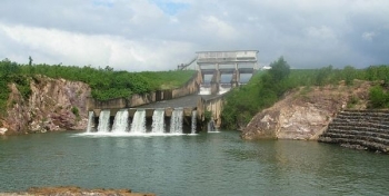 Quản lý an toàn đập, hồ chứa nước thủy lợi kết hợp tưới thông minh thích ứng biến đổi khí hậu