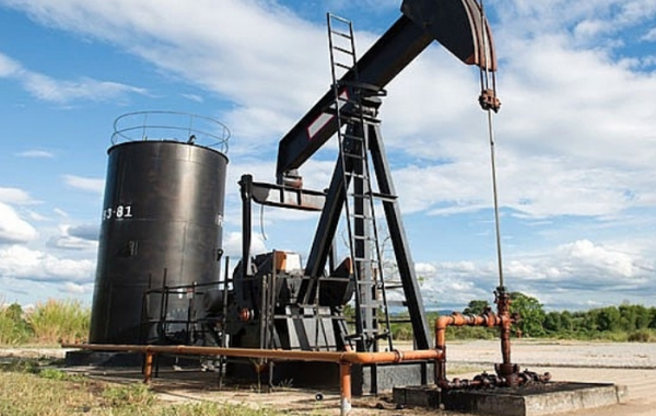 Cập nhật giá xăng dầu hôm nay 10/7: Lại quay đầu giảm sâu