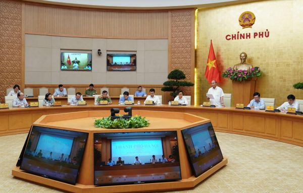 Thủ tướng: Mở rộng quy mô đưa người Việt Nam về nước Thủ tướng: Mở rộng quy mô đưa người Việt Nam về nước