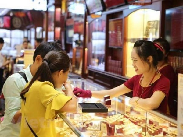 Giá vàng hôm nay 17/7: Ổn định ở phiên chiều