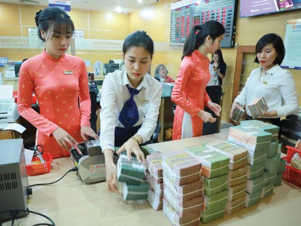 Nợ xấu ngân hàng tăng cao