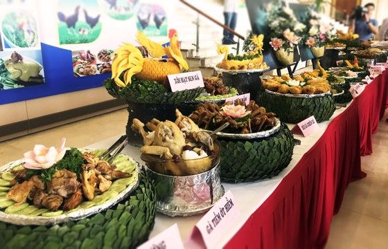Bình Định tổ chức lễ hội ẩm thực, quảng bá sản phẩm gà