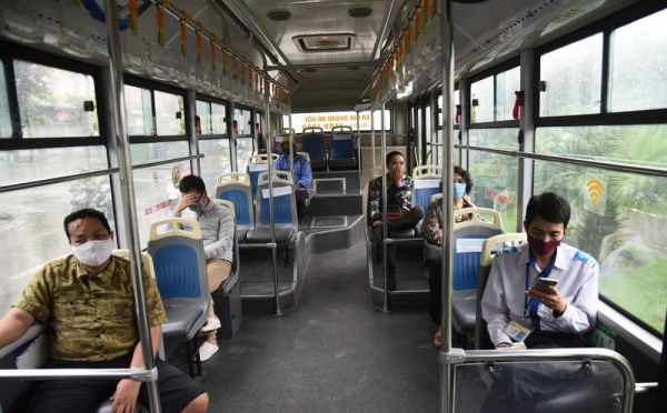 Bộ GTVT yêu cầu tăng cường phòng, chống dịch COVID-19 trên các phương tiện vận tải hành khách