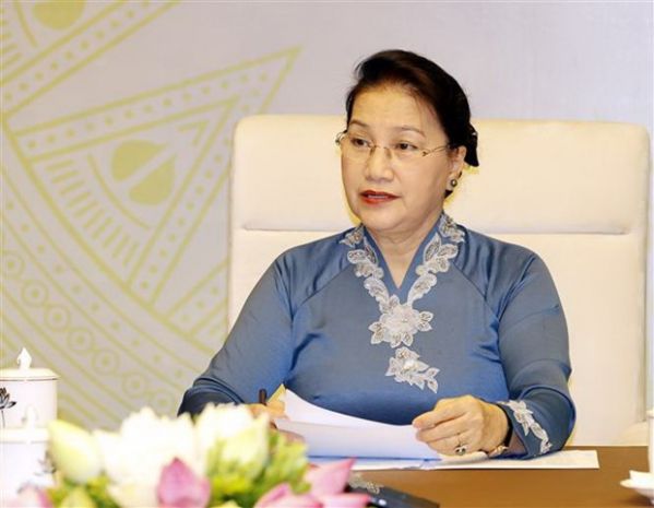 Chủ tịch Quốc hội Nguyễn Thị Kim Ngân điện đàm với Chủ tịch Quốc hội New Zealand