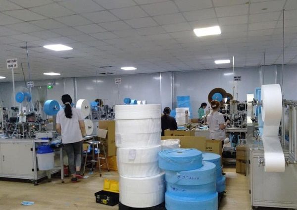 Hàng giá, hàng nhái: Phát hiện, tạm giữ hơn 150.000 khẩu trang 3M giả nhãn hiệu