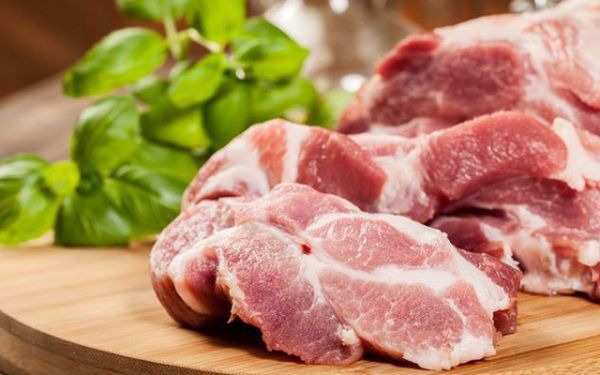 Giá thịt hôm nay 31/7: Thị trường lặng sóng