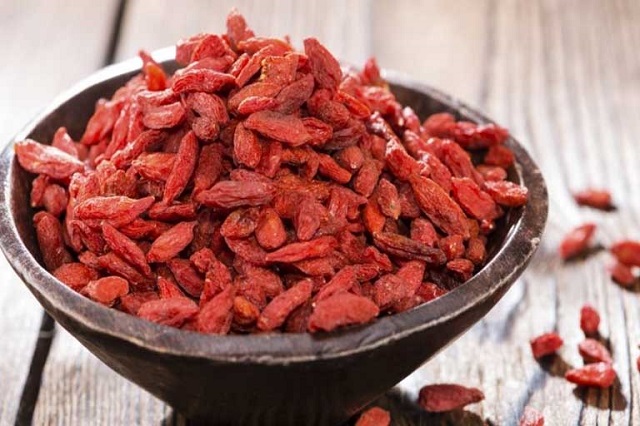 C&acirc;u kỳ tử c&oacute; nhiều t&aacute;c dụng trong l&agrave;m đẹp