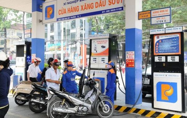 Cập nhật giá xăng dầu hôm nay 1/8: Giảm mạnh do lo ngại làn sóng dịch thứ 2